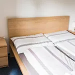 Apartment Na Namesti Bozi Dar